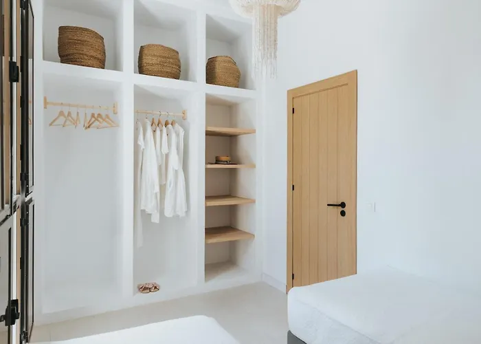 House On Walking Distance Pedregalejo Appartamento *